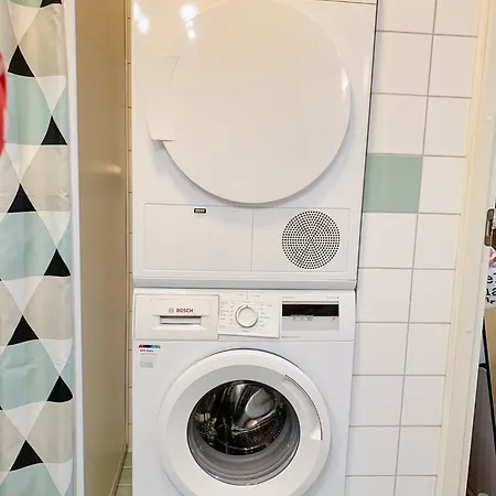 Lejlighed Top-floor City Escape With Sauna & Balcony In Central *